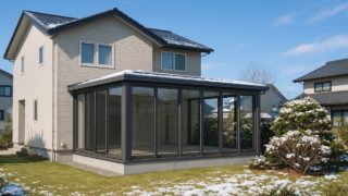 北海道の戸建て外構に施工されたテラス囲い・サンルームのイメージ